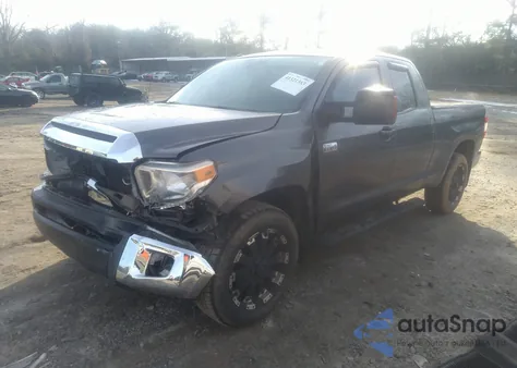 2015 Toyota Tundra Sr5 5.7L V8 z USA, uszkodzony, nr VIN 5TFRY5F16FX185510